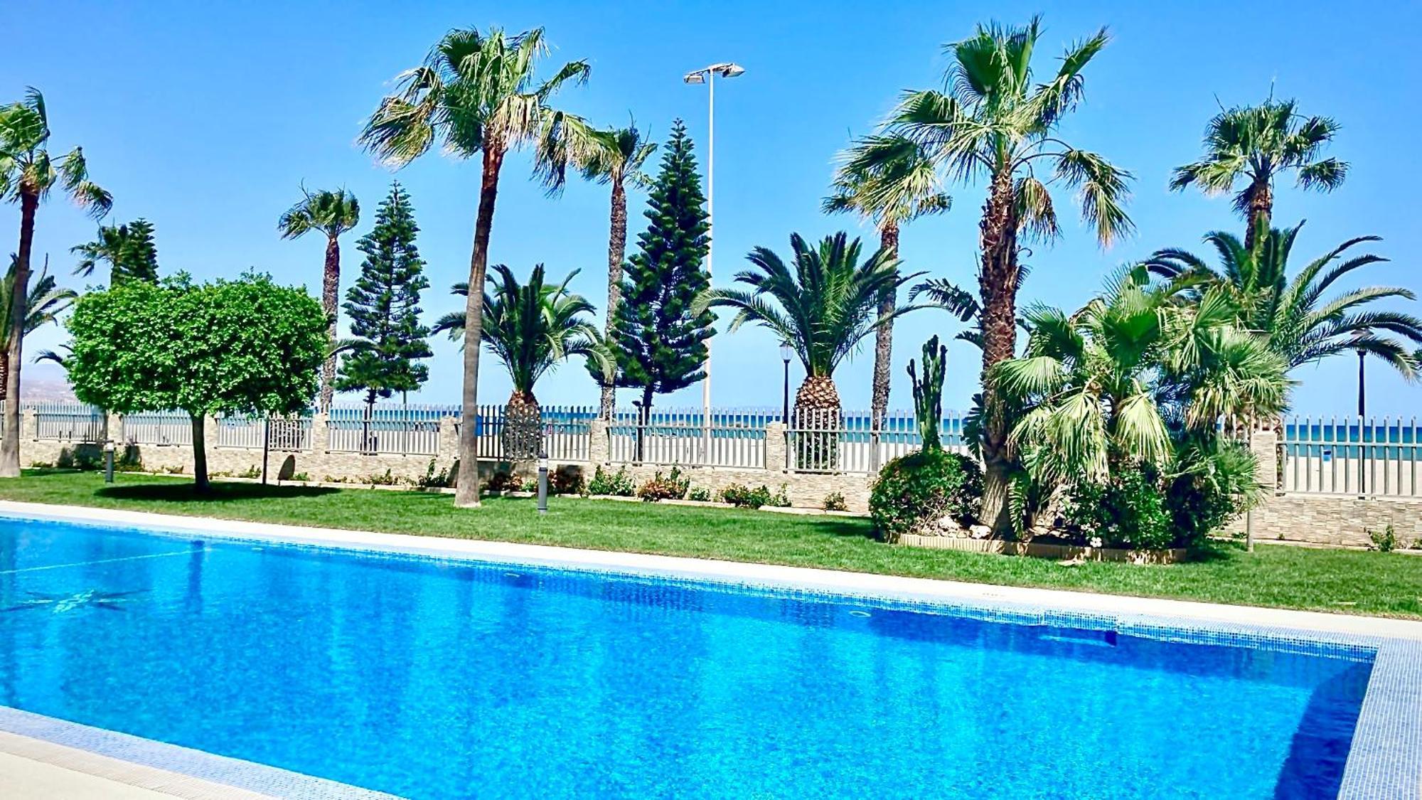 Apartamento Vista Del Mar Residencial Roquetas de Mar Exterior foto